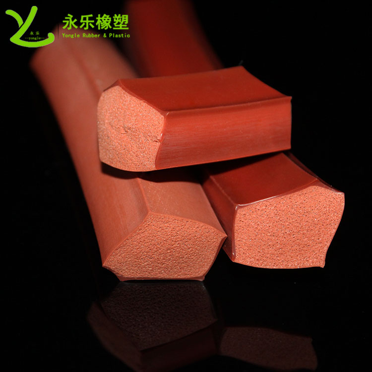 擠出復(fù)合發(fā)泡硅膠條，耐高溫復(fù)合發(fā)泡硅膠條，耐老化復(fù)合發(fā)泡硅膠條